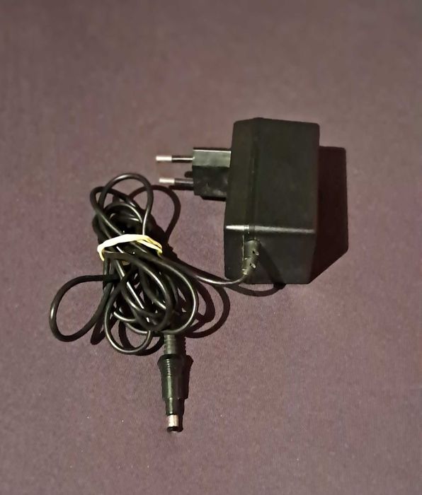 Zasilacz 5,5v/ 250mA