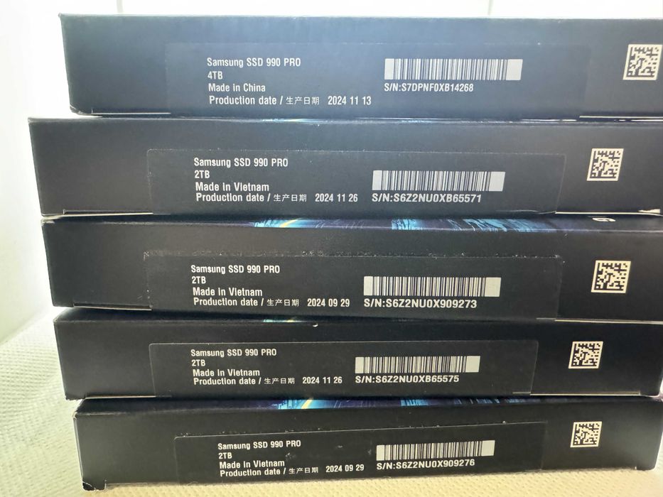 Samsung 990 PRO 4 TB (MZ-V9P4T0BW) Новий!