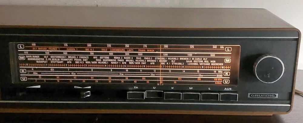 радіоприймач Grundig RF-515