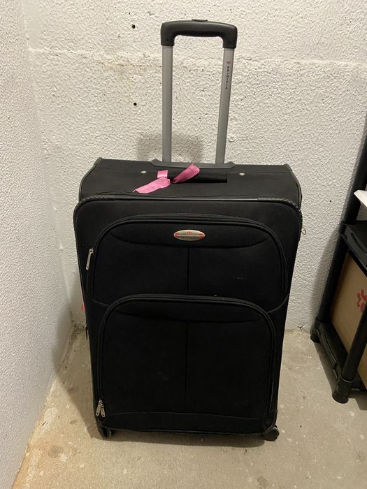 Mala para despachar em viagens