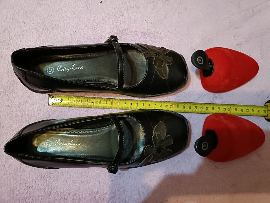 Stare buty kobiece 37