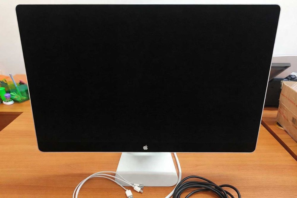 Монітор 24" Apple A1267 Cinema Display
