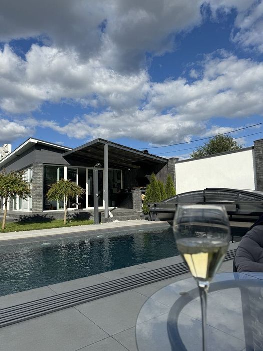 490 тыс.$‼️‼️ ПРОДАЖА - 30 % ЛУЧШИЙ ДОМ/ Центр / Бассейн/ Сауна