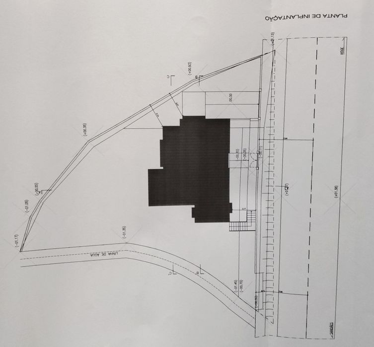 Terreno com viabilidade de construção com 610m2 - Vale de Cambra