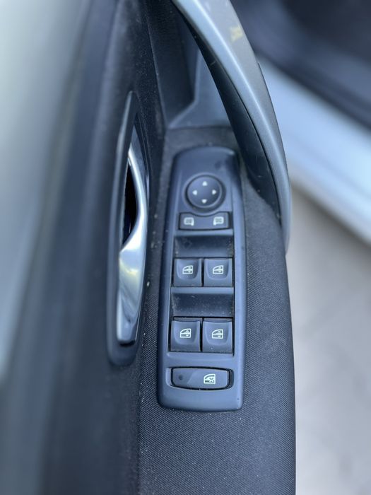 Renault Laguna 2010 VIN VF1KT1R0643900521 фото оголошення 15 з 22