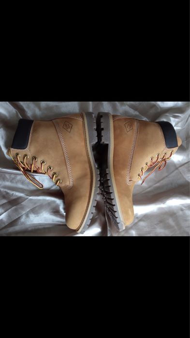 Skorzane buty Lee Cooper. R.38. Stan bdb