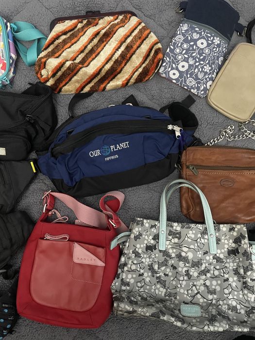 Сумка-бананка гарний стан