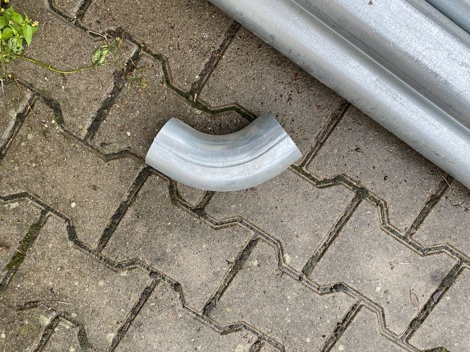 Rura spustowa , kolana , lej spustowy ocynk fi 80