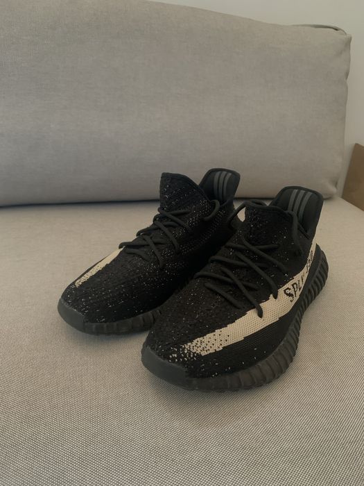 Yeezy Boost 350 Black
