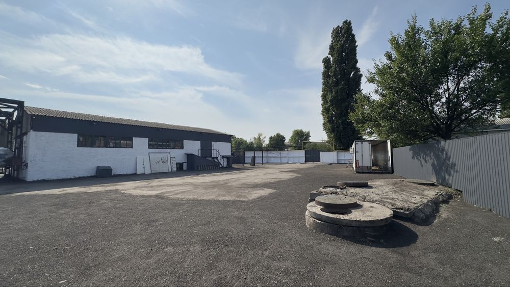 Продаж промислової бази