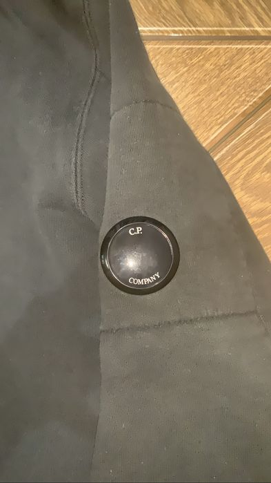 Продам світшот C.P. Company