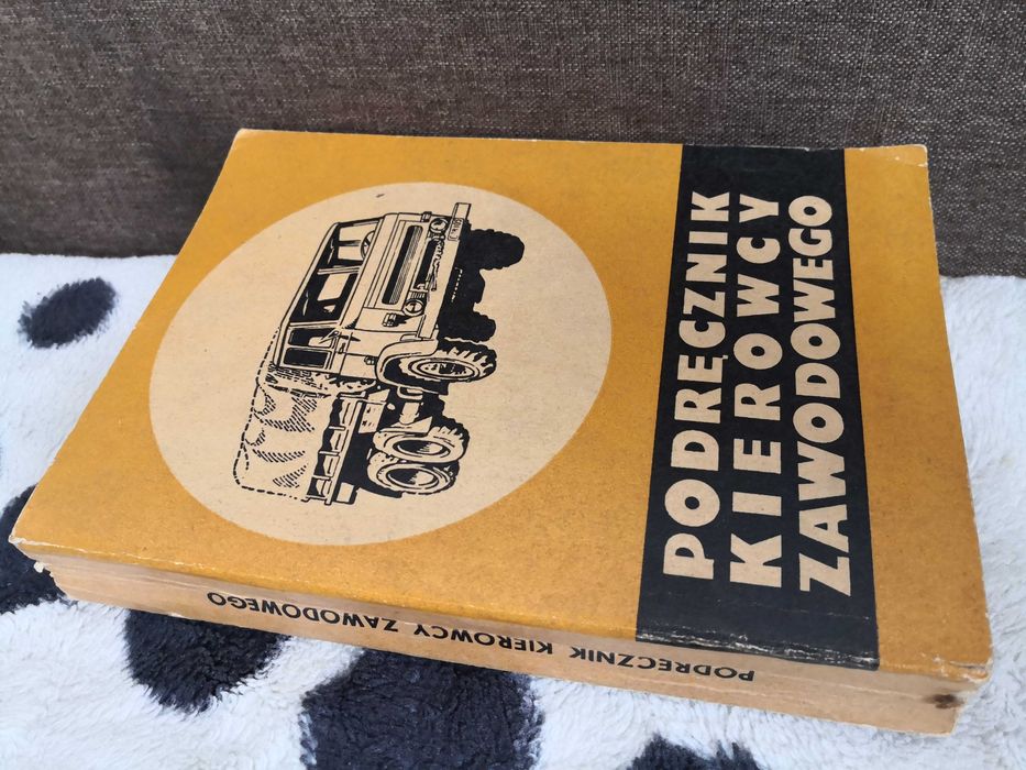 Podręcznik kierowcy zawodowego 1980 PRL