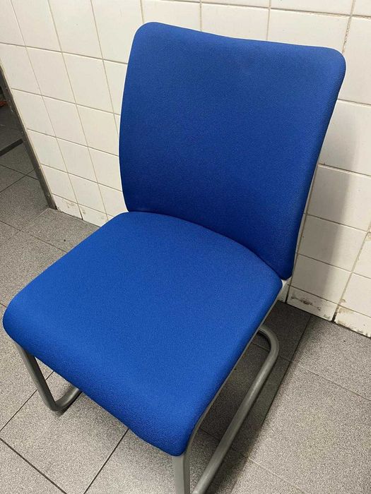 Cadeiras Escritório / Sala de estar 25€/Cada