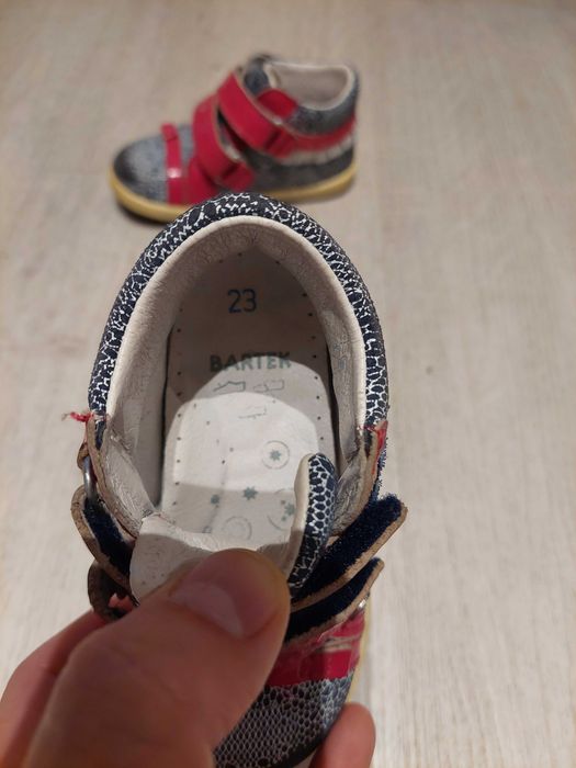 Buty BARTEK rozm.23 dla dziewczynki