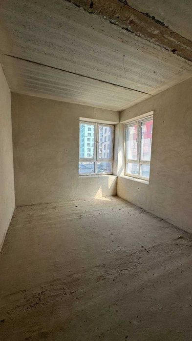 3-кімнатна квартира 92 м² у ЖК «Паркове містечко» , вул.Нац.Гвардії | 2 поверх | кухня-студія 22 м²
