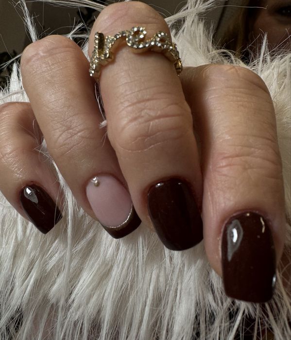 Manicure hybrydowy, żele, Toruń, centrum.