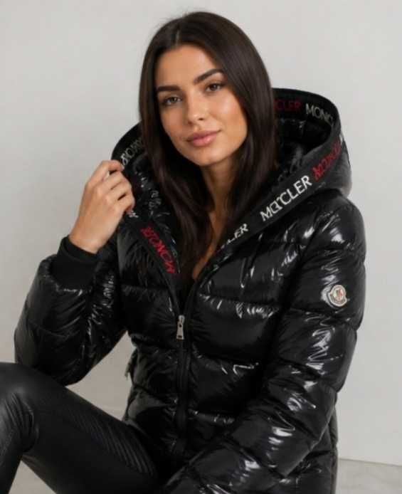 Kurtka czarna Moncler S