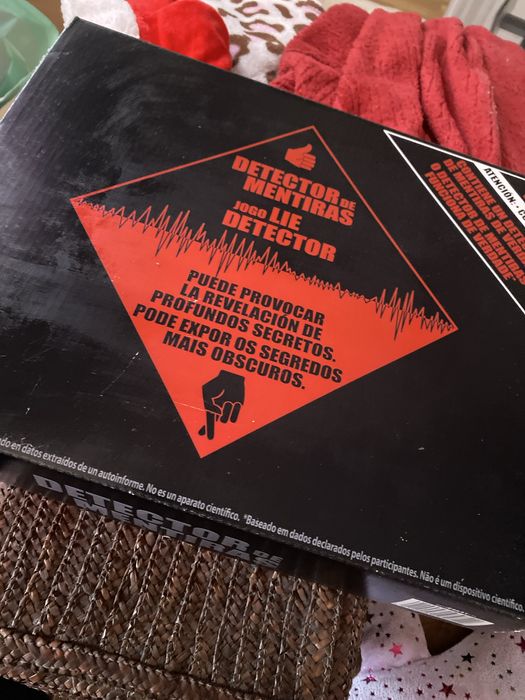 Jogo detetor de mentiras