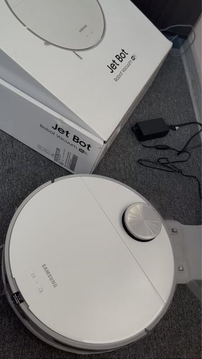 робот-пилосос Samsung Jet Bot