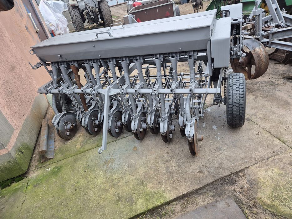 Сівалка зернова захватом 2м.