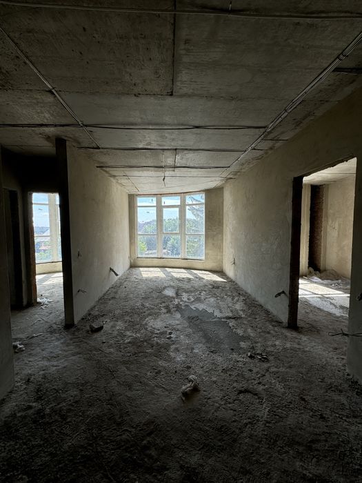 Продається 2 кімнатна Новобудова вул Буковинська 33