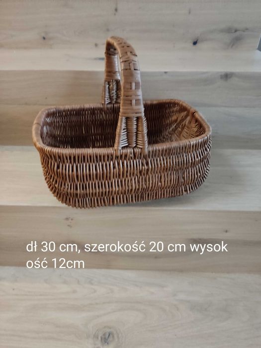 Koszyk wiklinowy
