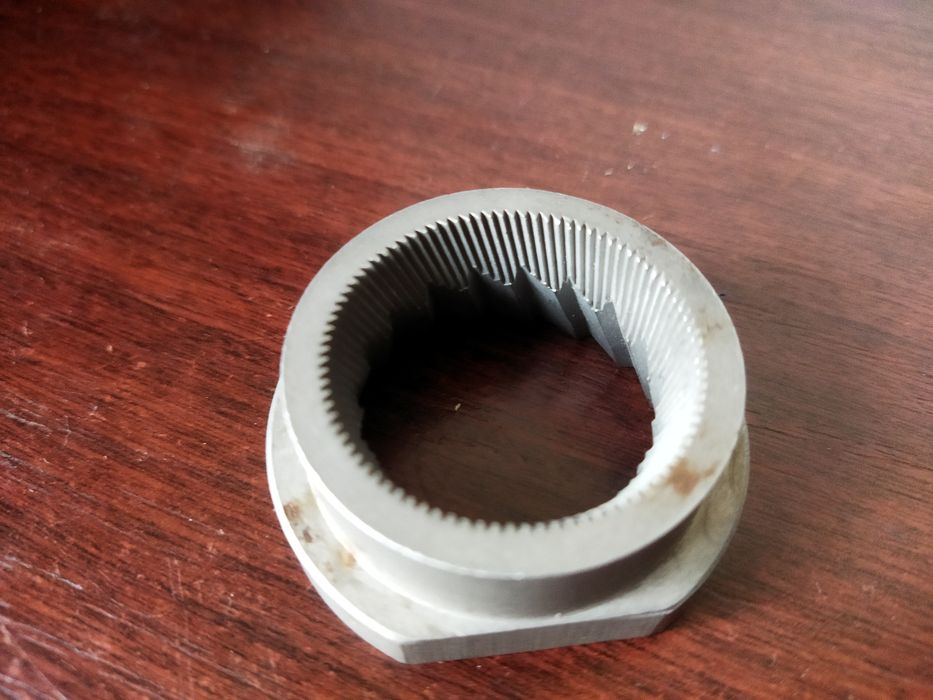 Ножы жернова для профессиональной кофемолки.