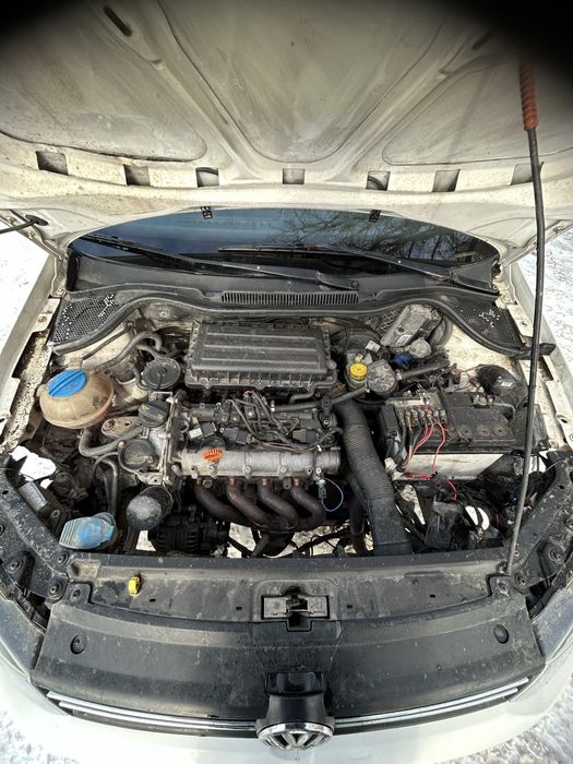 Volkswagen Polo 1.6 mpi