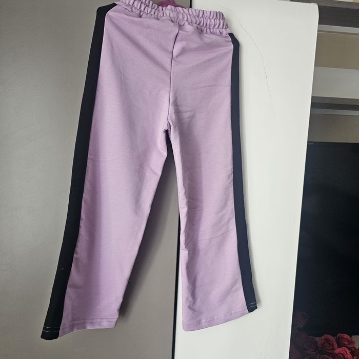 Sprzedam dres dla dziewczynki  116