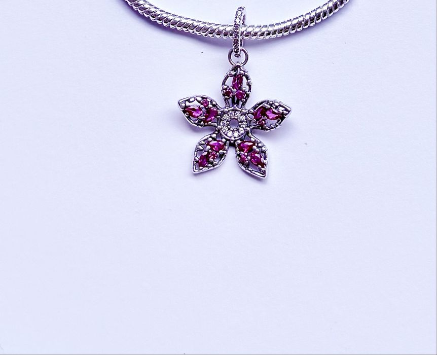 Bransoletka charms stranger things demogorgon zawieszka jak pandora