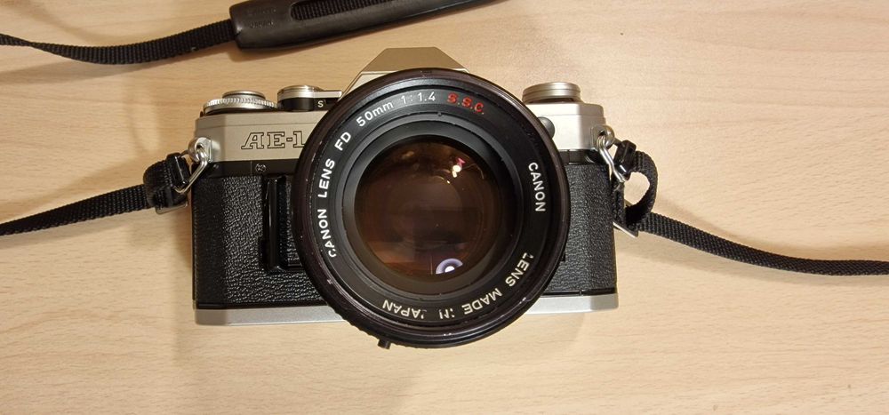 Canon AE-1 com a 50mm 1.4 SSC