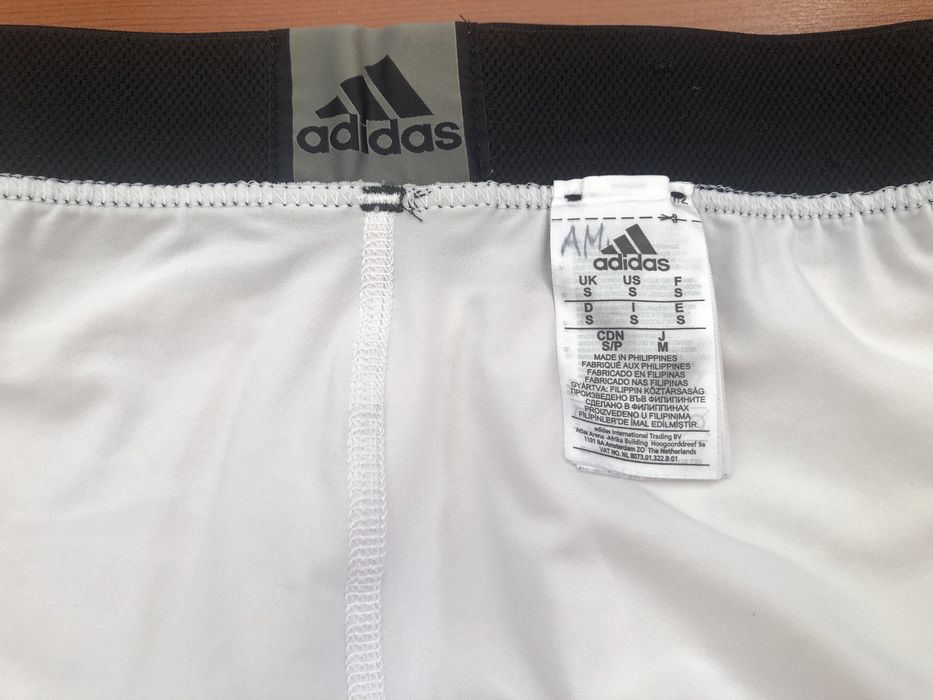 Компрессионные, термо шорты Adidas TECHFIT