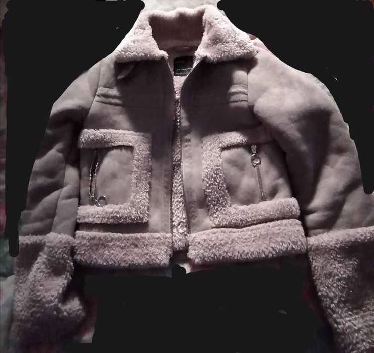 Blusão cinza em camurça de senhora