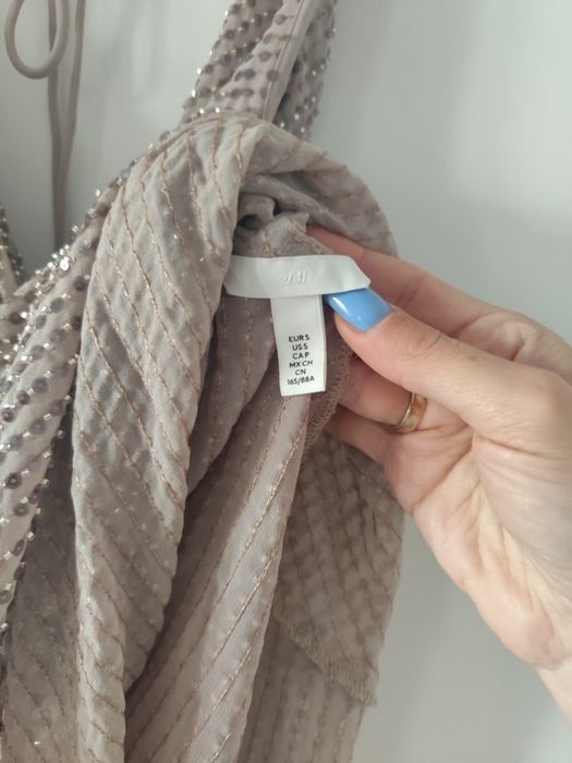 Святкова вечірня сукня H&M