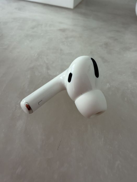 Airpods Pro 1 gen Model A2190