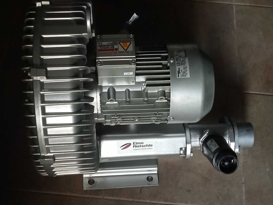 Turbina / soprador de canal lateral Elmo Rietschle, para vácuo e sopro