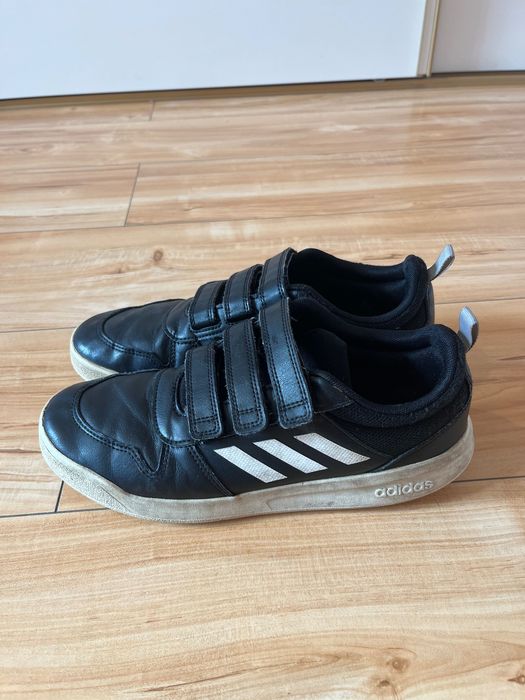 Adidas rozmiar 40 adidasy chłopięce czarne na rzepy