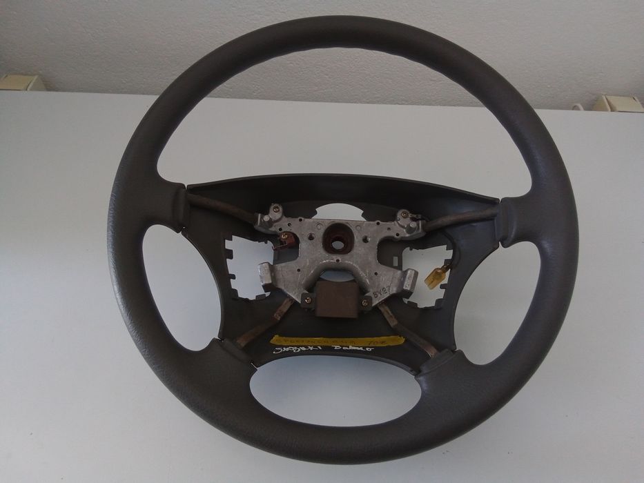 Volante de Suzuki baleno