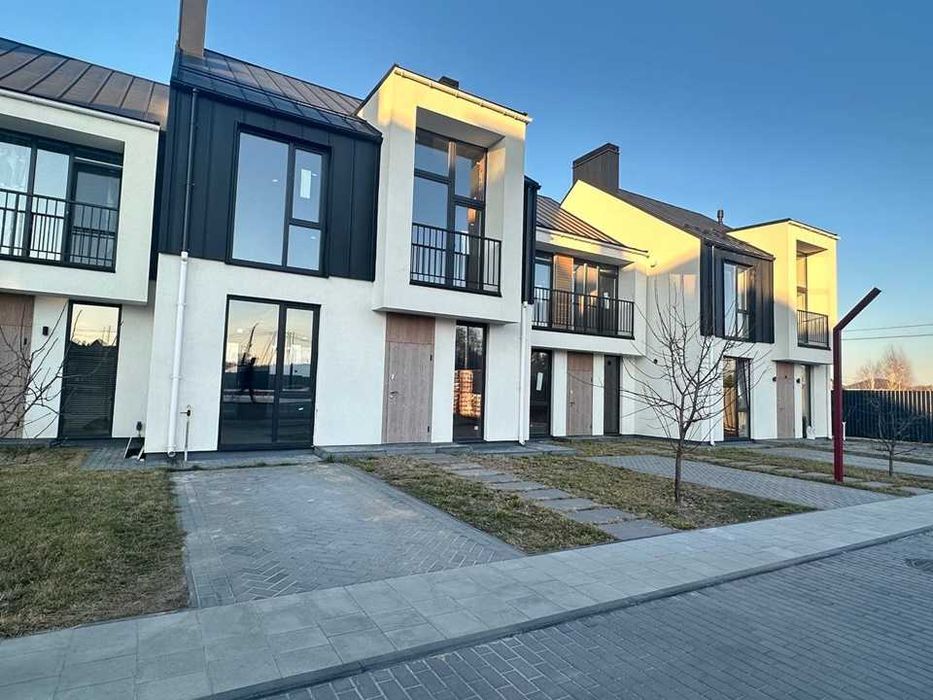 Продаж сучасного таунхауса в Ірпені (р-н.Стоянка). Котедже містечко Loft Attair