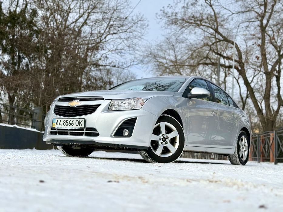 Продам идеальный Cruze от 1 хозяина не крашеная