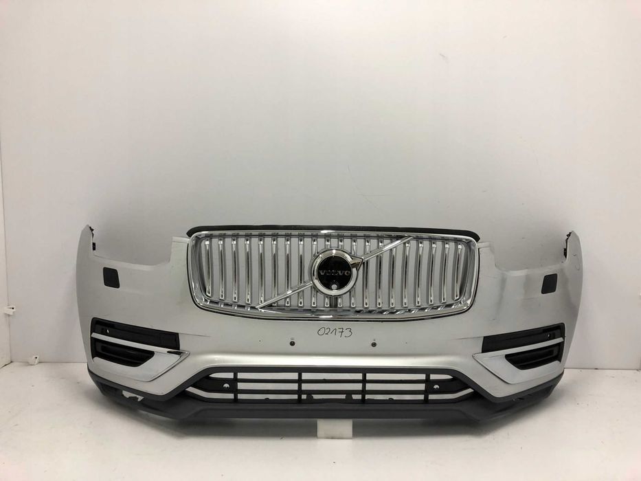 Volvo XC90 Бампер передний рестайлинг дорестайлинг