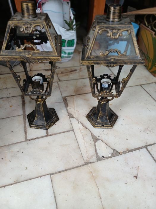 Par de candieiros eléctricos em metal nunca usados