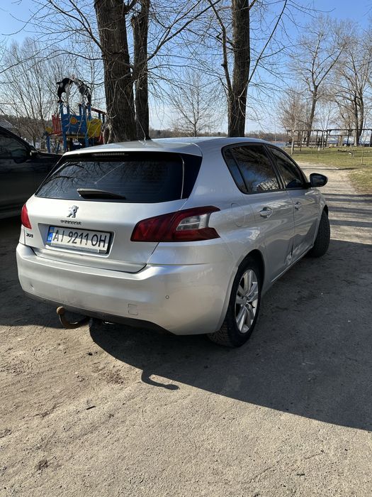 Peugeot 308   2016  1.6 дизель