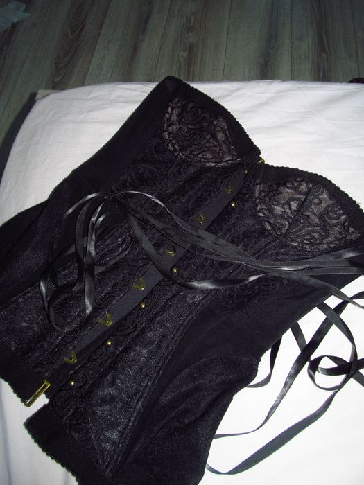 Корсет в стиле agent provocateur