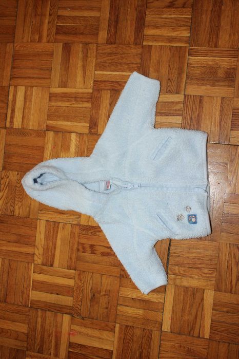 Firmy NEXT POLAREK / bluza polarowa chłopięca jak nowa kaptur r 56/ 62