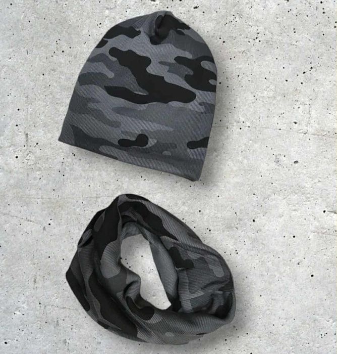 Komplet wiosenny dwuwarstwowy czapka komin moro nowy 8-12 lat