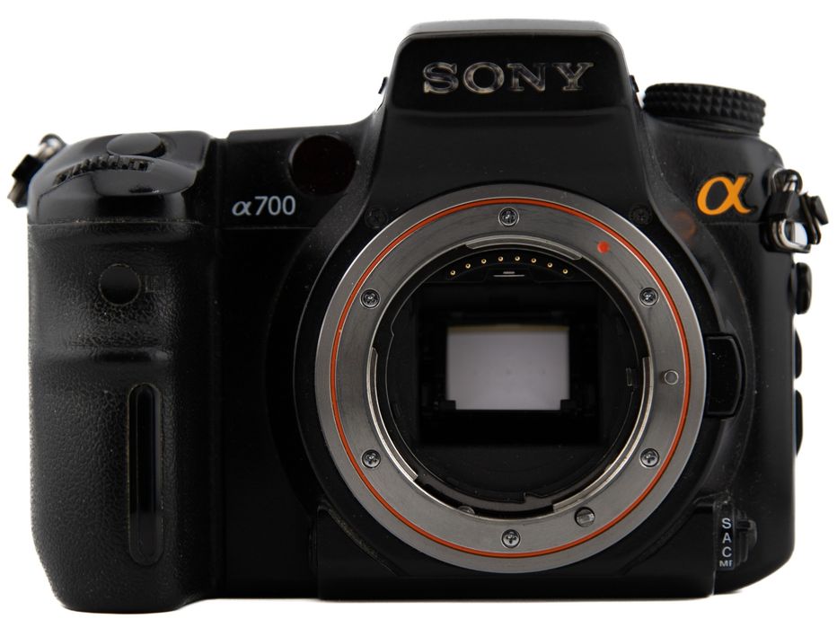 Lustrzanka Sony A700 z ładowarką BC-VM10