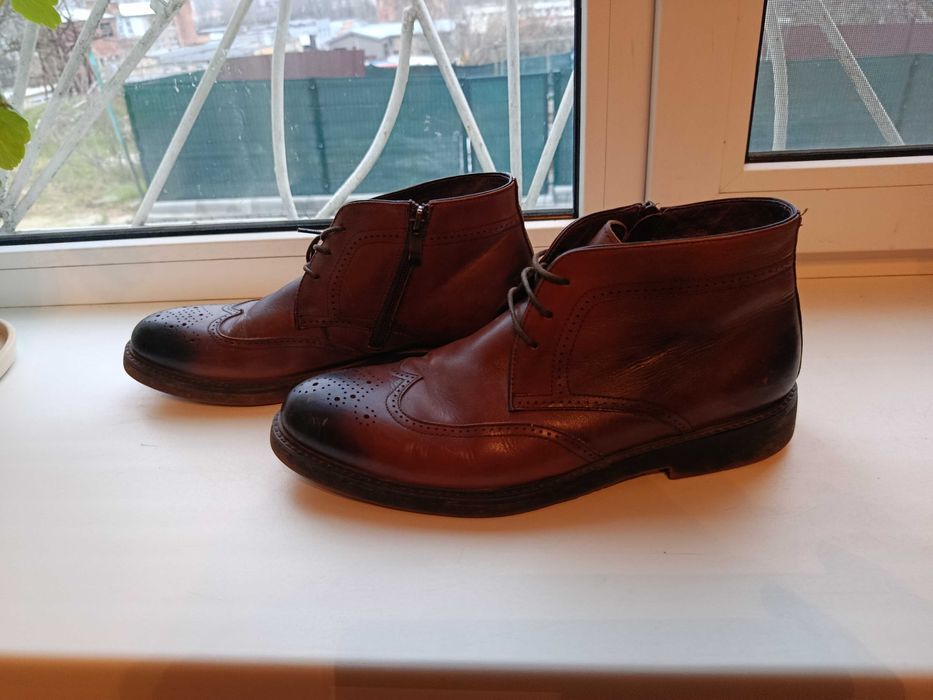 Ботинки кожанные, коричневые, утепленные. Бренд Miguel*m, Португалия.