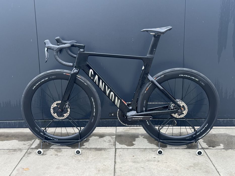 NOWY Canyon Aeroad CFR Shimano DuraAce di2