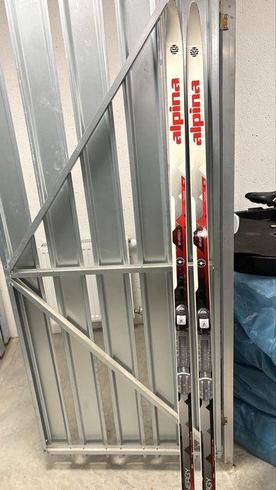 Sprzedam narty biegowe  Alpina